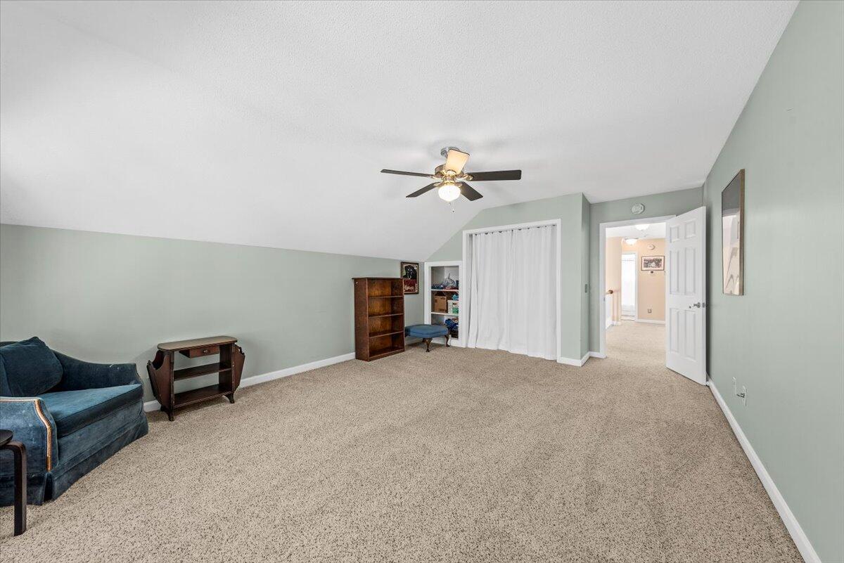 1330 Somersby Lane Mount Pleasant, SC 29466 - Photo 32 of 52 33-DKM3024