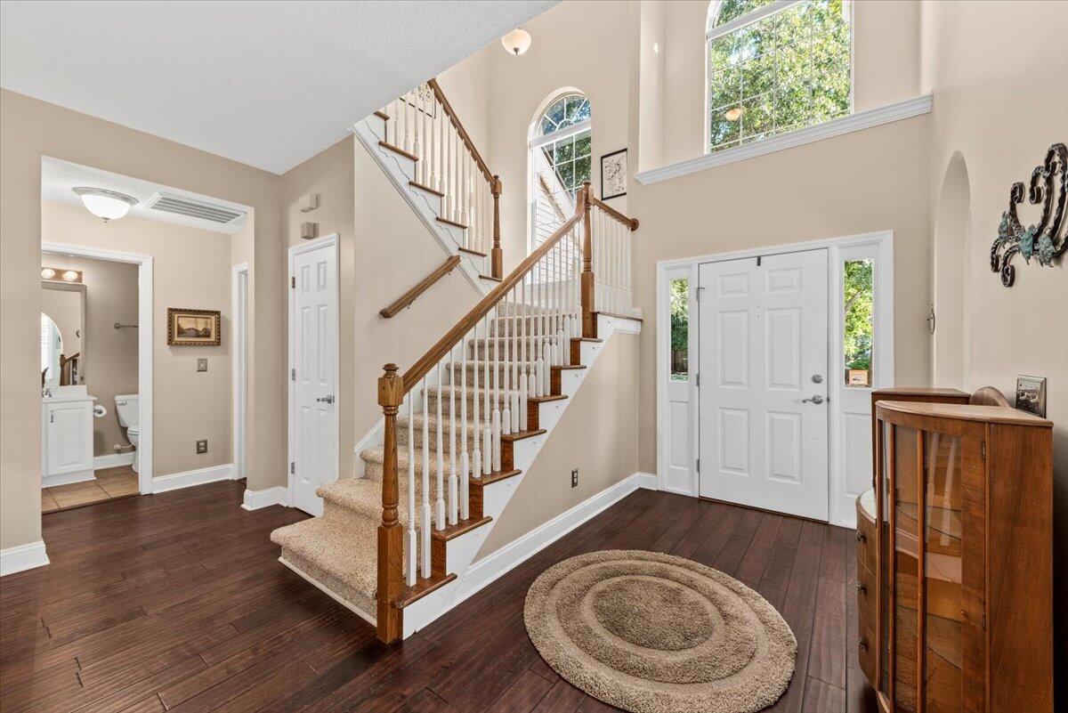 1330 Somersby Lane Mount Pleasant, SC 29466 - Photo 5 of 52 04-DKM2733