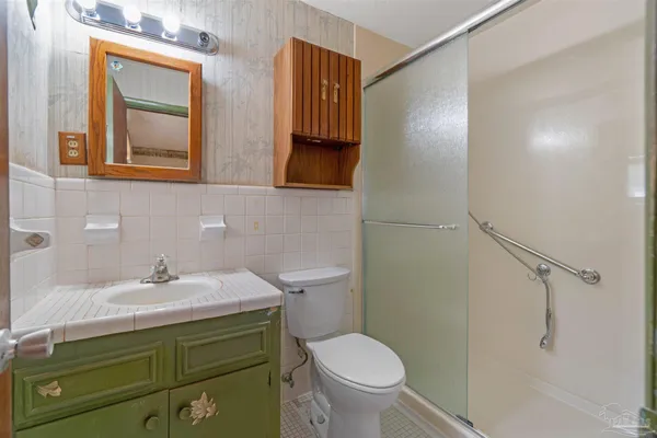 $275,000 | 3030 Bayview Way, Pensacola, FL 32503