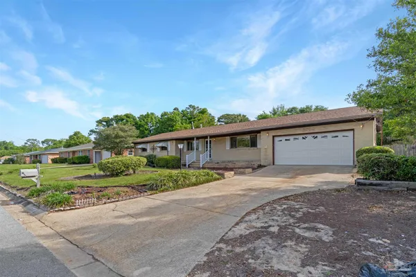 $275,000 | 3030 Bayview Way, Pensacola, FL 32503
