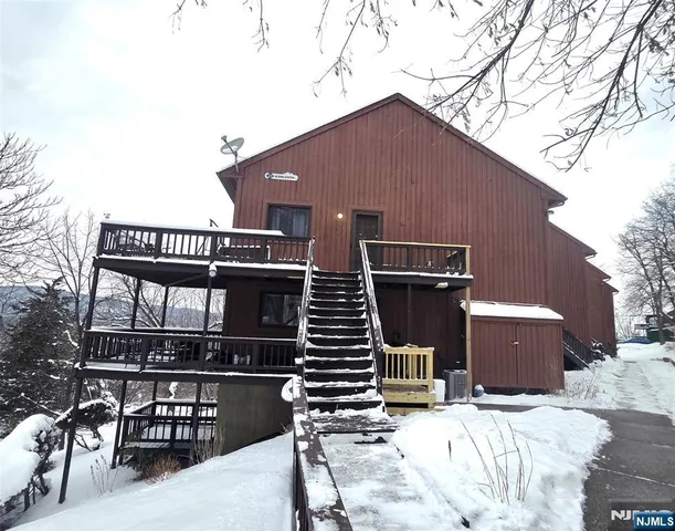 $259,000 | 23 Wimbledon Drive, Unit 10, Vernon, NJ 07462