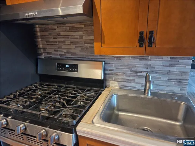 $259,000 | 23 Wimbledon Drive, Unit 10, Vernon, NJ 07462