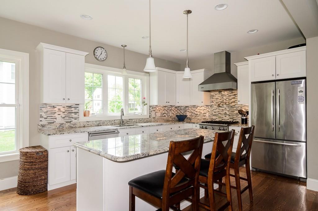 26 Redwing Road Wellesley, MA 02481 - Photo 3 of 21