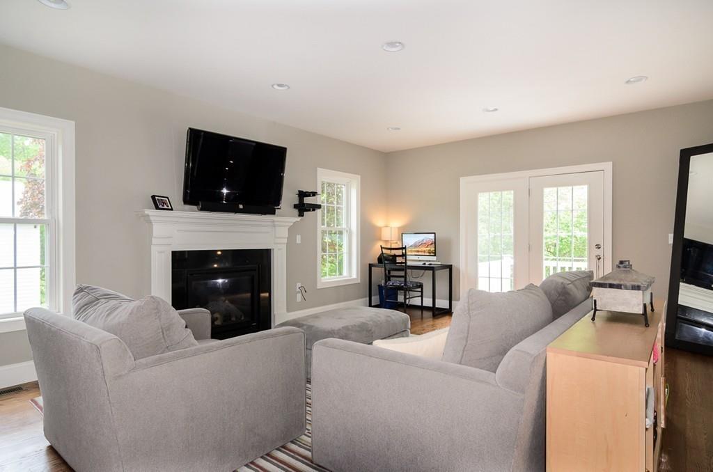 26 Redwing Road Wellesley, MA 02481 - Photo 5 of 21