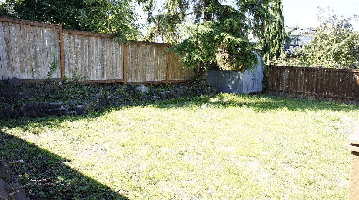 10217 Renton Avenue South Seattle, WA 98178 - Photo 14 of 15 Gallery Image 14