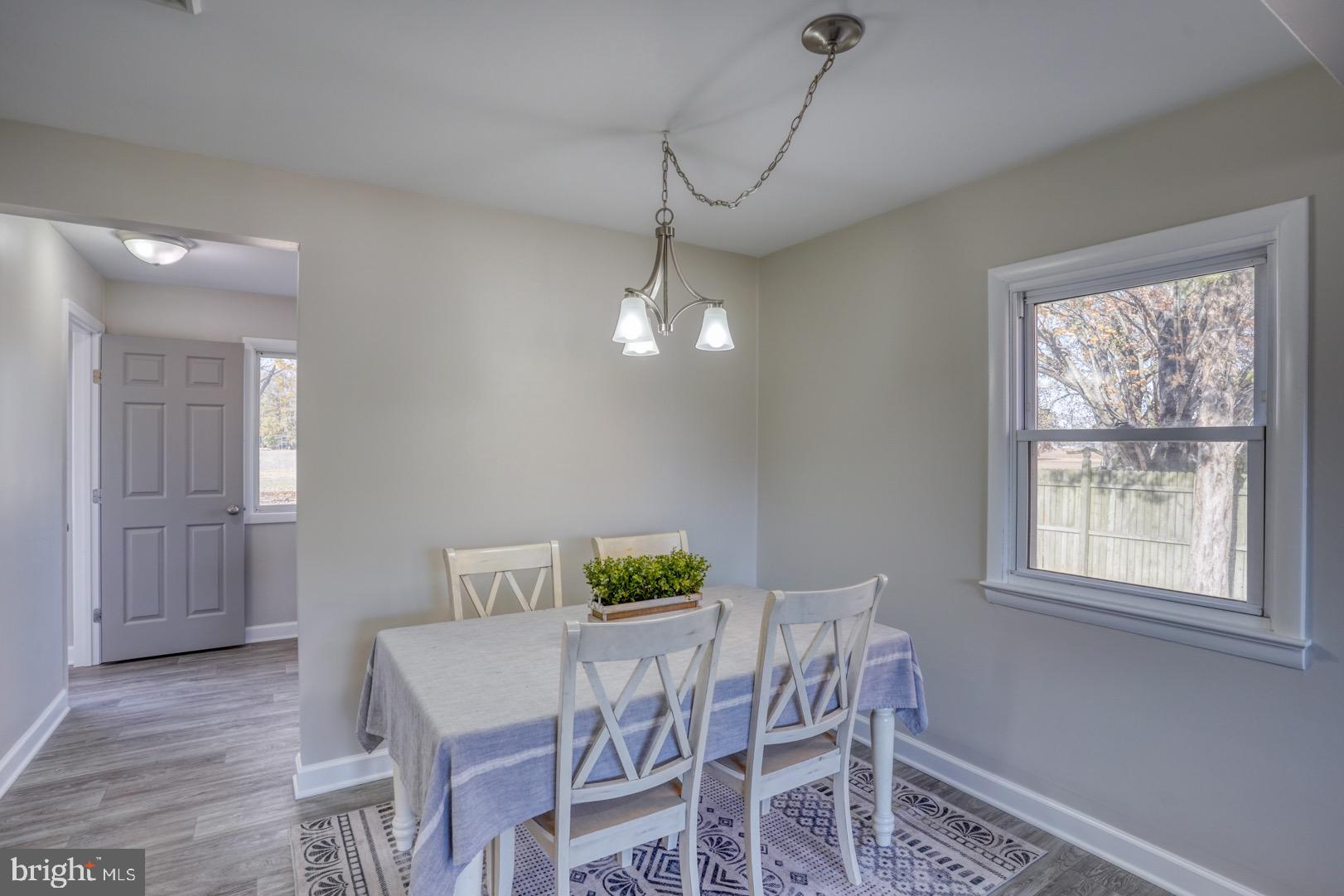 12826 Ridgely Road Greensboro, MD 21639 - Photo 17 of 46 Dining Room