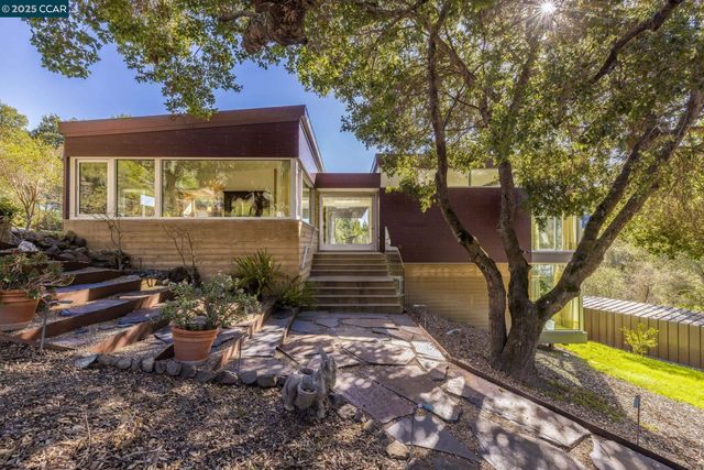 $3,625,000 | 2 Crane Court, Orinda, CA 94563