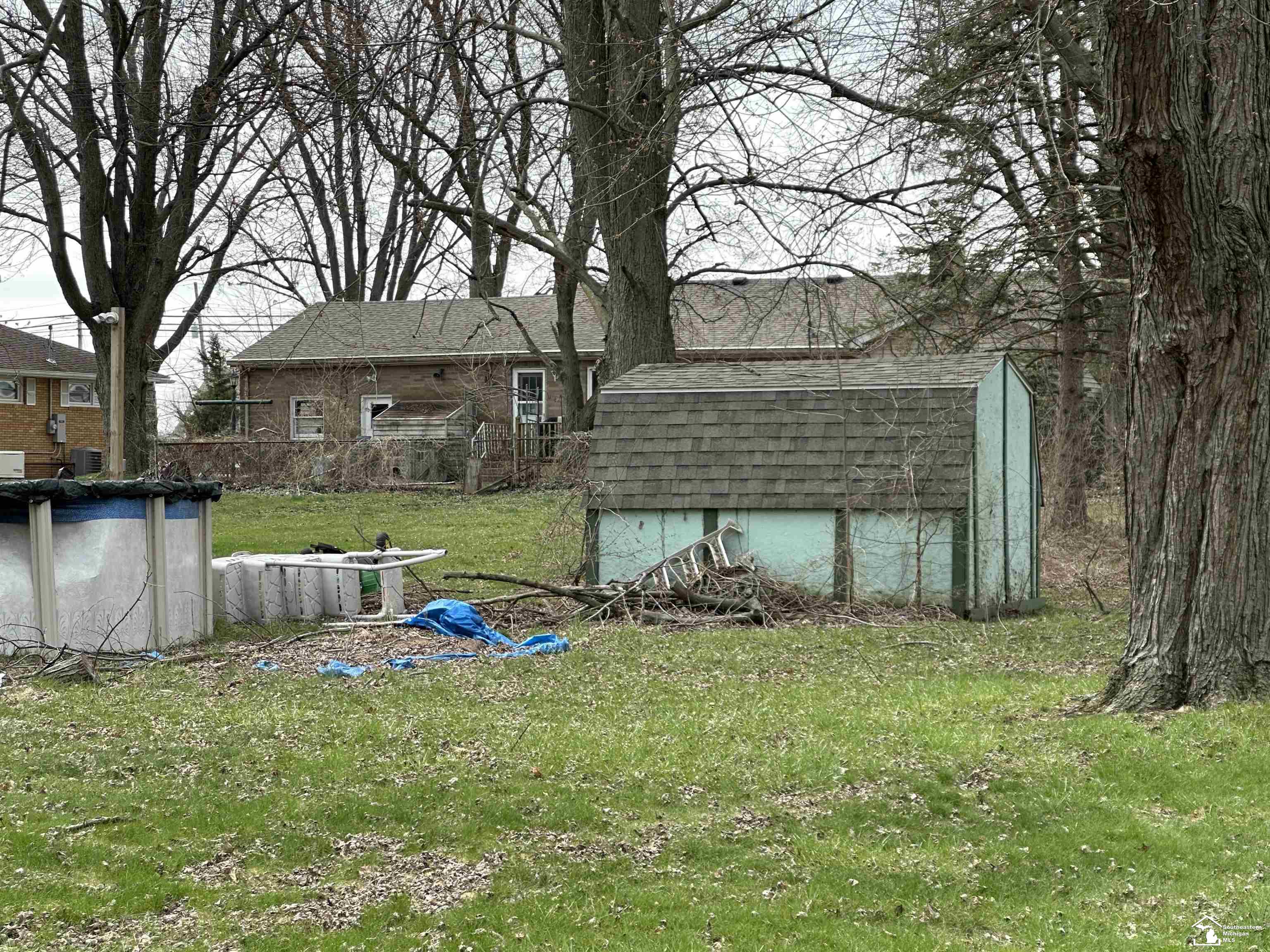 3380 South Custer Road Monroe, MI 48161 - Photo 4 of 24 50173578-ed680340-4d33-4120-8d30-84cfb9506e17.JPG