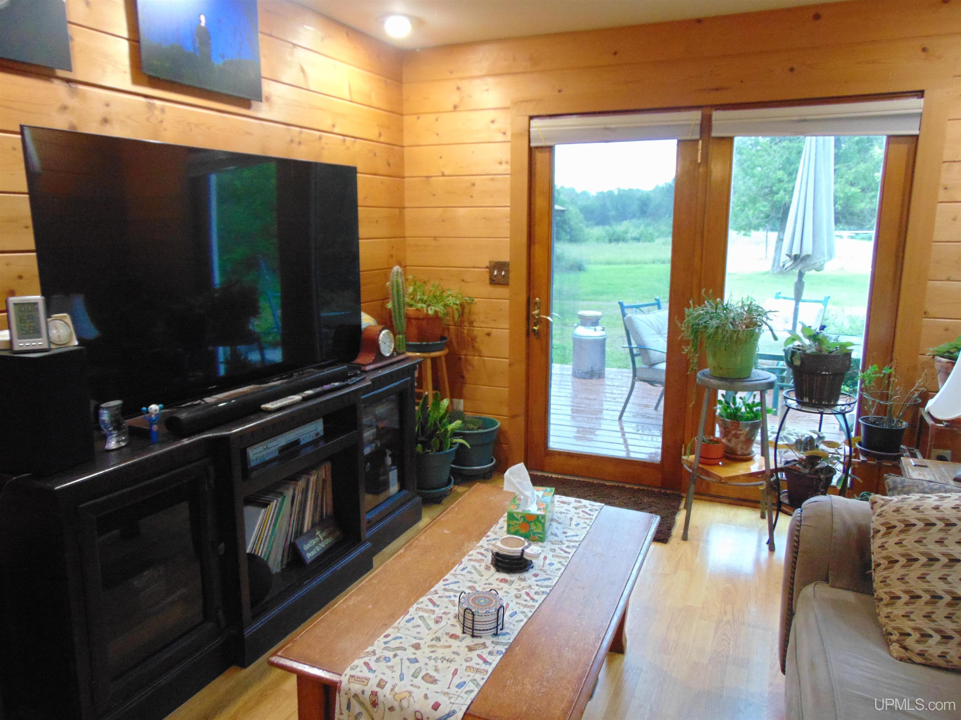 7124 1 Mile Road Trout Creek, MI 49967 - Photo 15 of 66