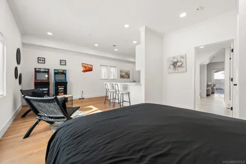 $1,825,914 | 16021 Pomerado Road, Poway, CA 92064