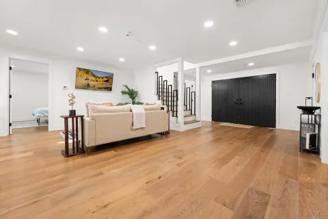 $1,825,914 | 16021 Pomerado Road, Poway, CA 92064