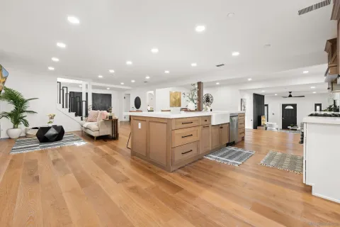 $1,825,914 | 16021 Pomerado Road, Poway, CA 92064