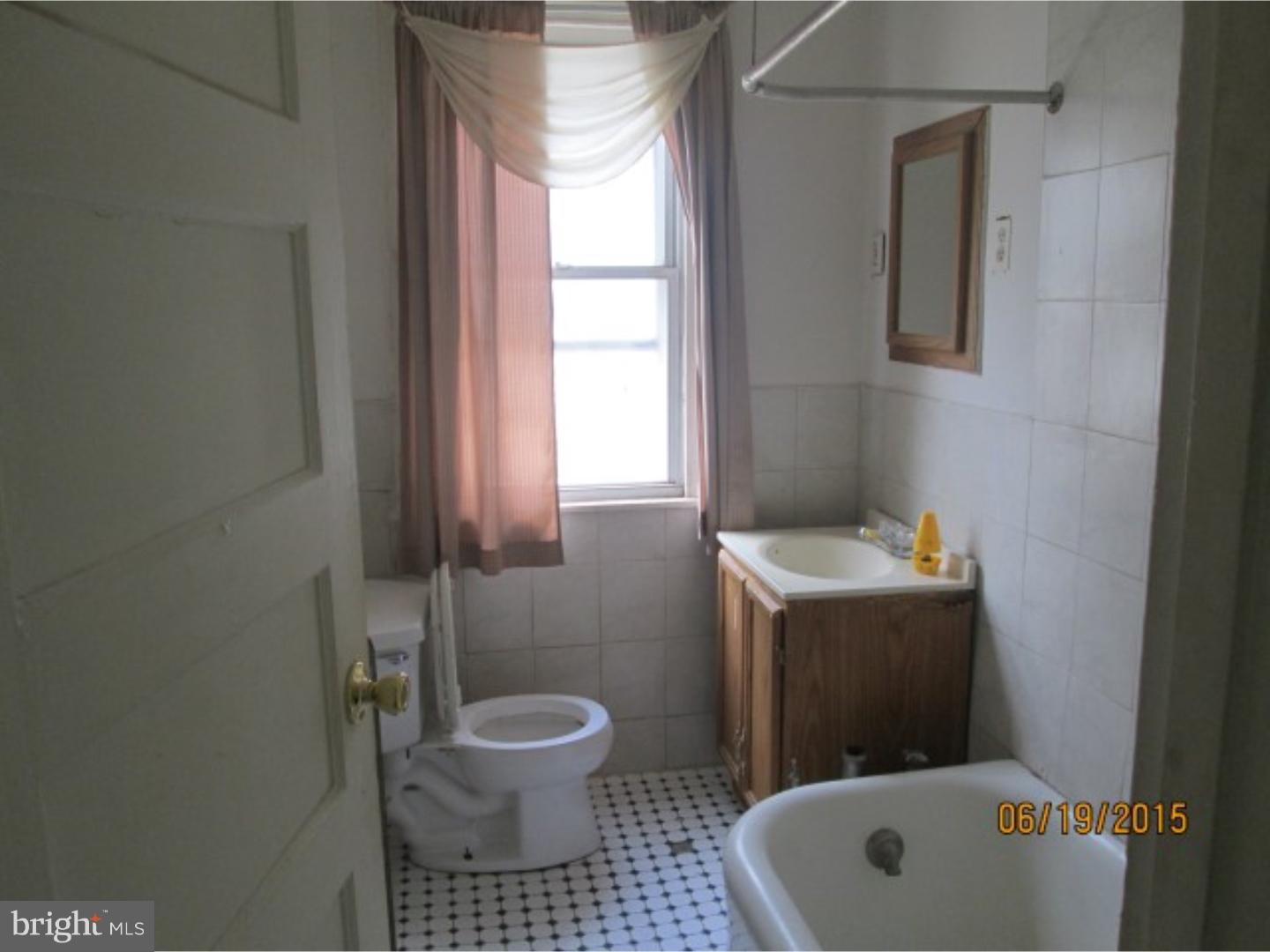 157 Westdale Road Upper Darby, PA 19082 - Photo 8 of 9 Bathroom
