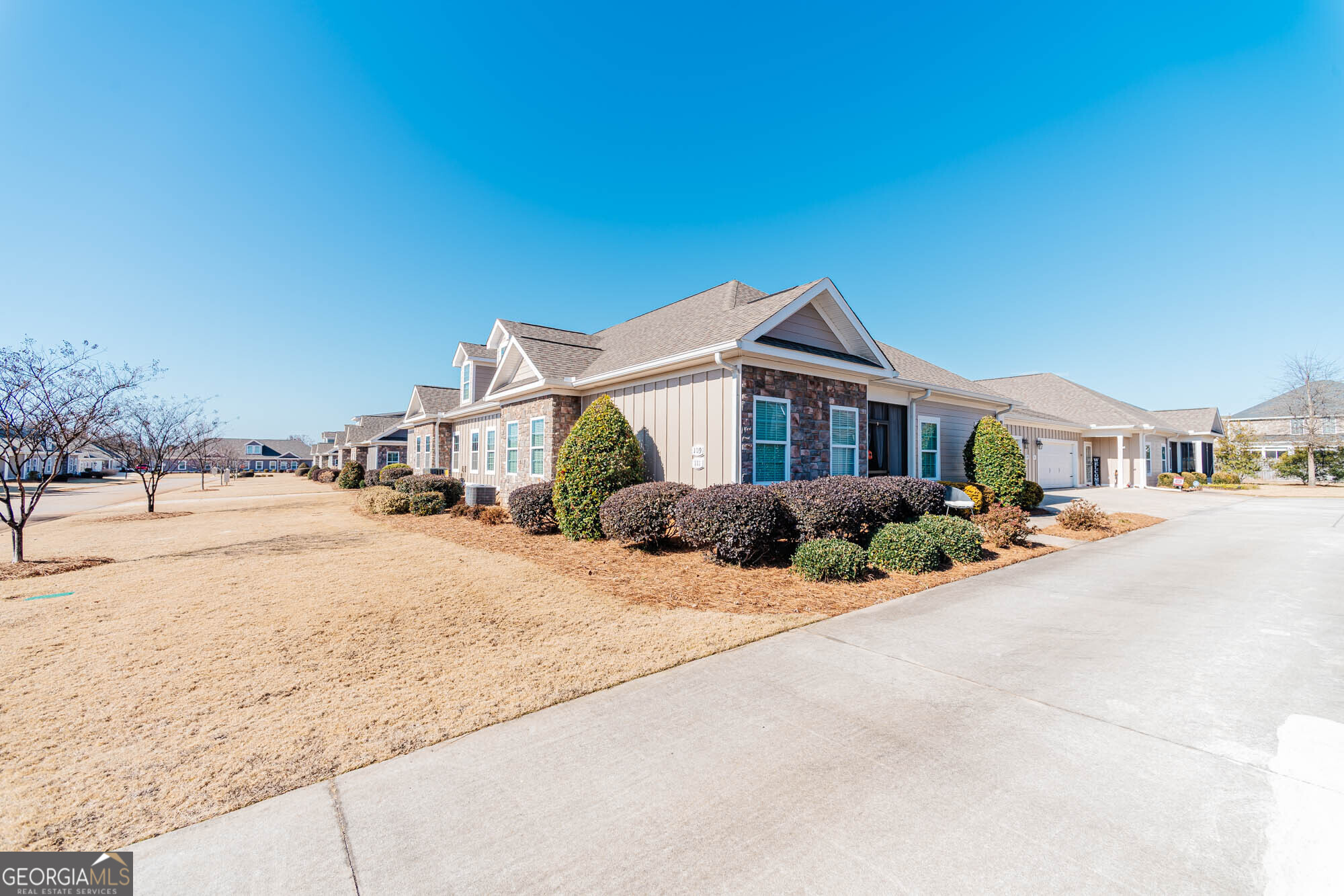 109 Sasanqua Drive Warner Robins, GA 31088 - Photo 4 of 43