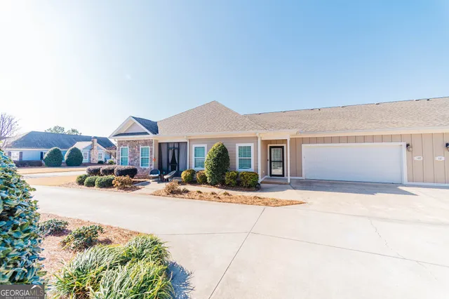 $295,000 | 109 Sasanqua Drive, Warner Robins, GA 31088
