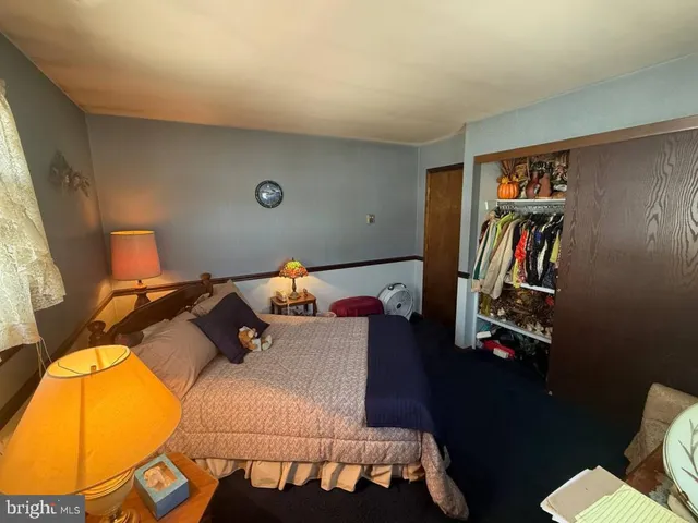 $204,900 | 144 Pennsylvania Avenue, Shenandoah, PA 17976