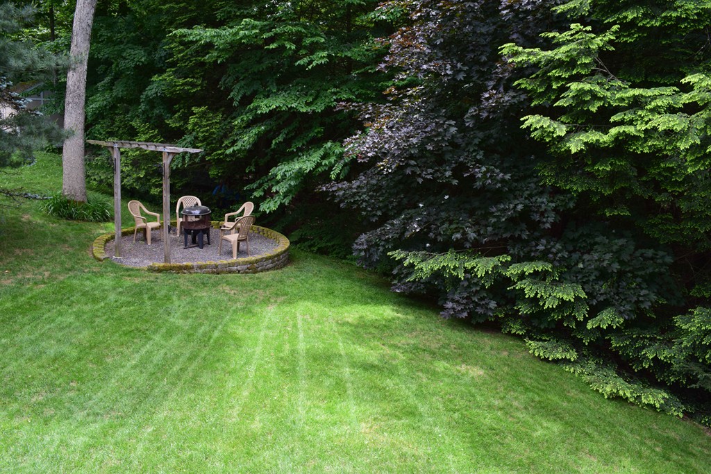 2 Britney Drive Rutland, MA 01543 - Photo 8 of 30 Gallery Image 8