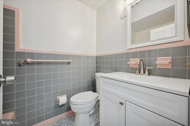 $415,000 | 555 Wanamaker Road, Jenkintown, PA 19046