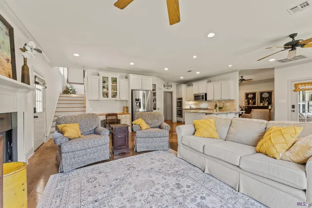 $879,000 | 7953 Pipes Lane, Ethel, LA 70730