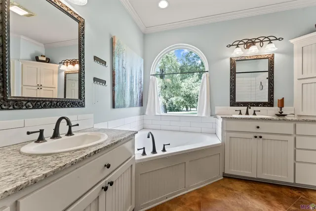 $879,000 | 7953 Pipes Lane, Ethel, LA 70730