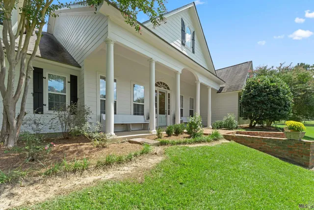$879,000 | 7953 Pipes Lane, Ethel, LA 70730