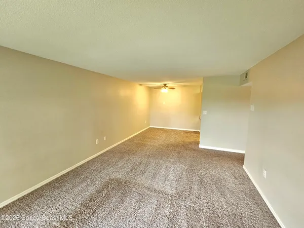 $1,400 | 1695 Lee Road, Unit D213, Winter Park, FL 32789