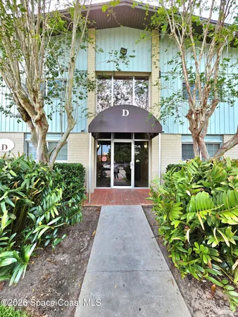 $1,400 | 1695 Lee Road, Unit D213, Winter Park, FL 32789