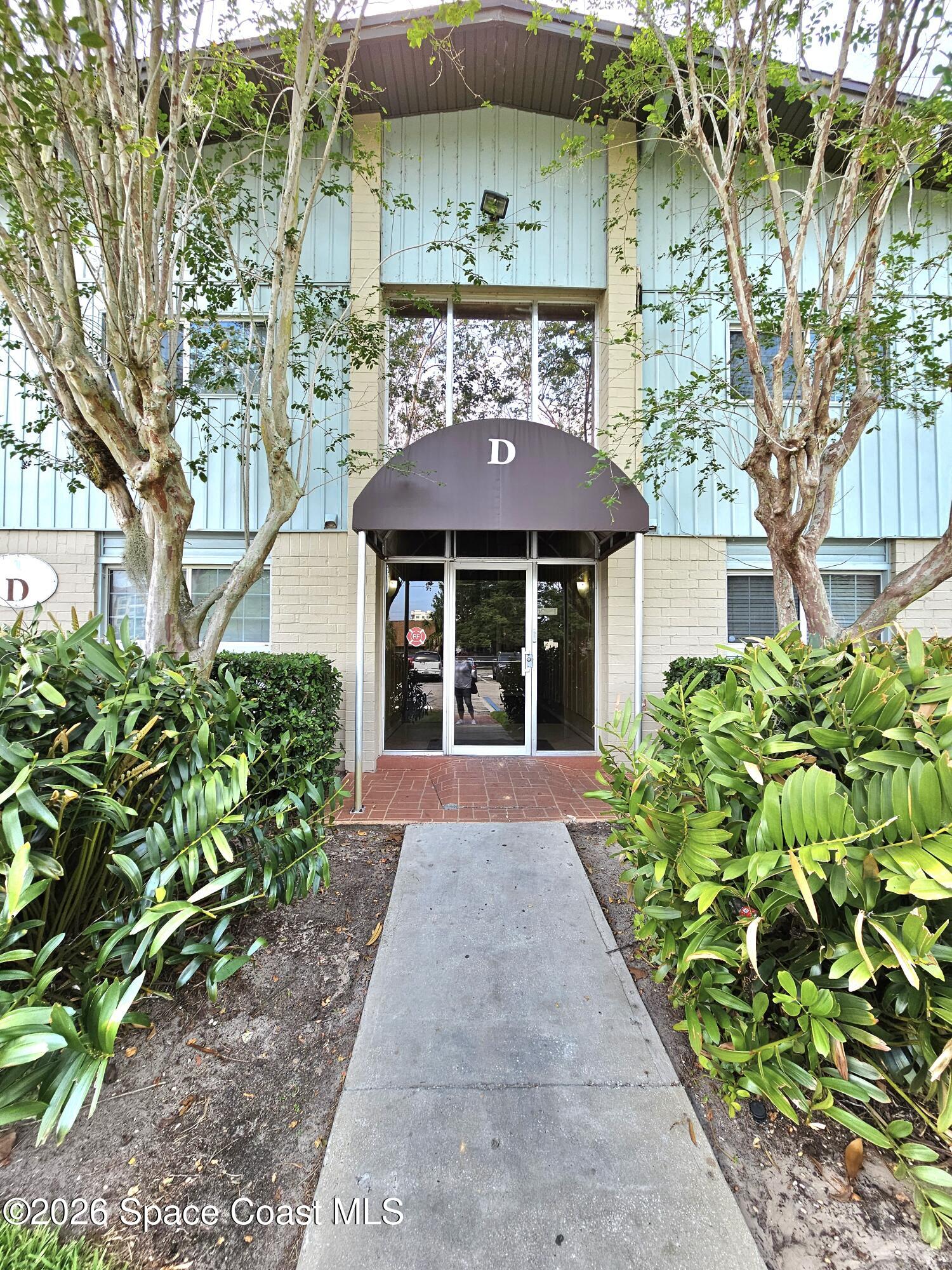 1695 Lee Road, Unit D213 Winter Park, FL 32789 - Photo 2 of 17 20230505_152548