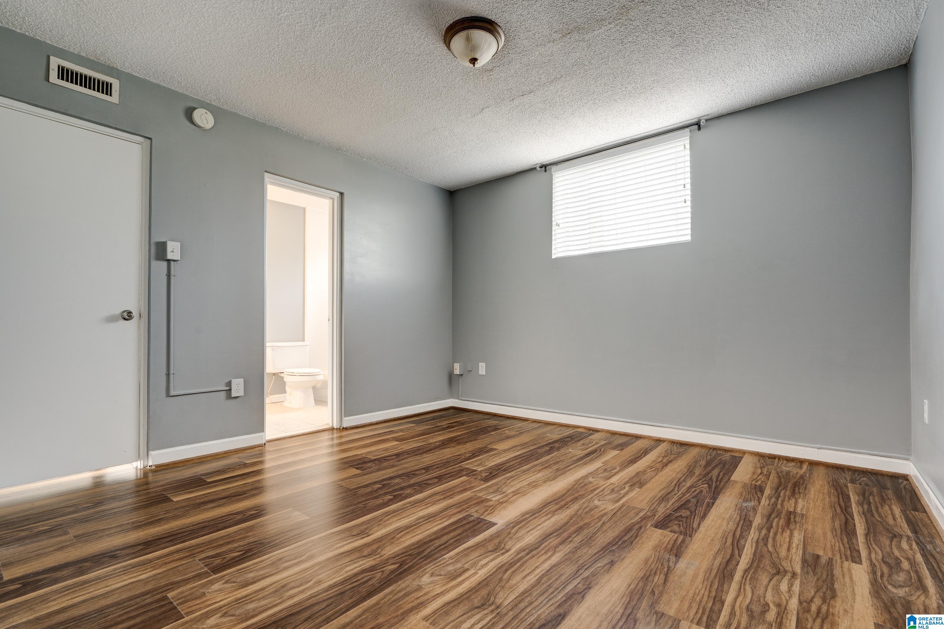 2990 Rhodes Circle South, Unit 322 Birmingham, AL 35205 - Photo 14 of 25