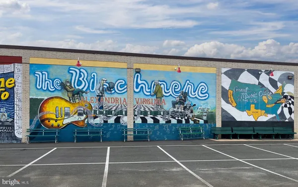 $2,100 | 649 Notabene Drive, Unit 12, Alexandria, VA 22305