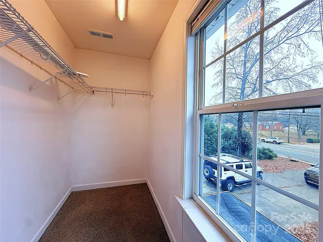 $440,000 | 9724 East W.T. Harris Boulevard, Charlotte, NC 28212