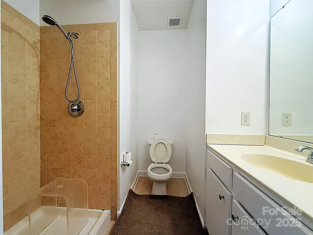 $440,000 | 9724 East W.T. Harris Boulevard, Charlotte, NC 28212