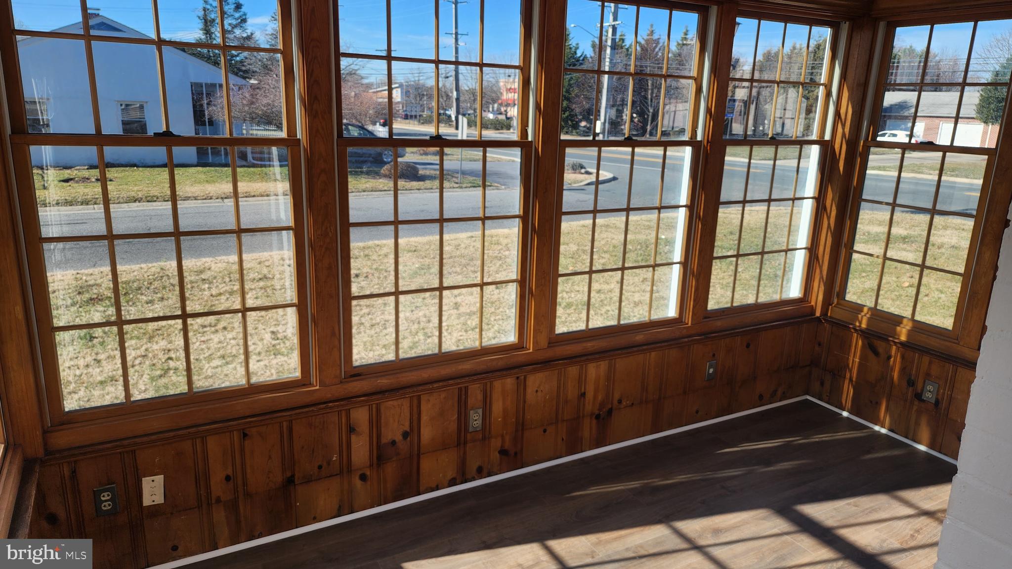 706 East Division Street Dover, DE 19901 - Photo 12 of 20 a view of an empty room with a window