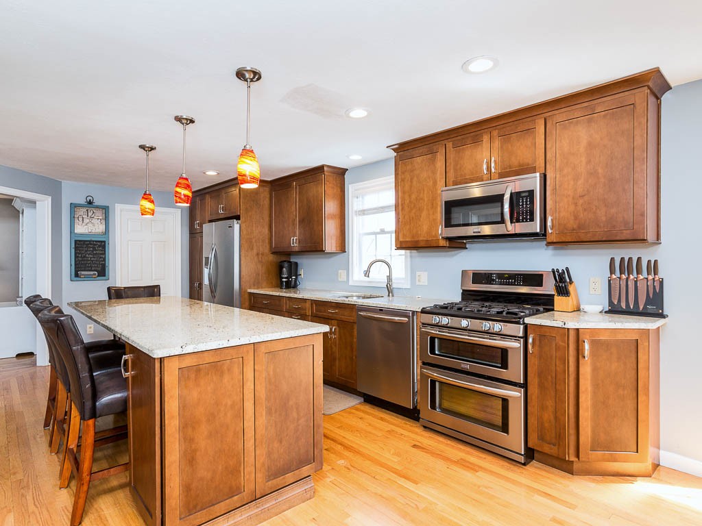25 Pear Tree Road Haverhill, MA 01830 - Photo 3 of 17 Gallery Image 3