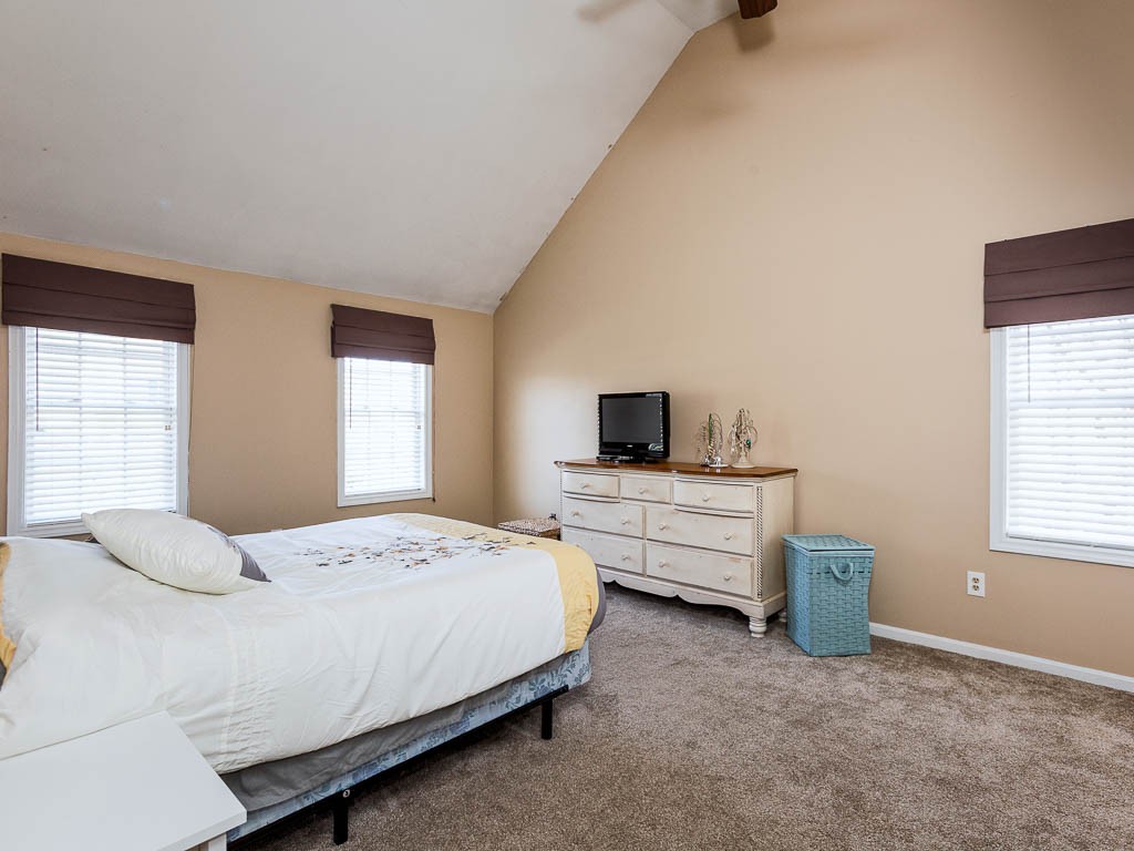 25 Pear Tree Road Haverhill, MA 01830 - Photo 10 of 17 Gallery Image 10