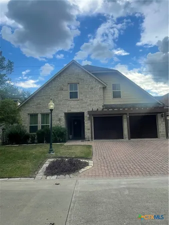 $3,500 | 34 Cotswold Lane, Victoria, TX 77904