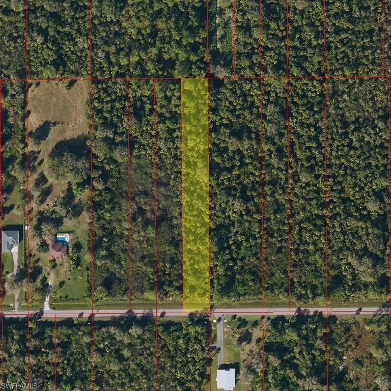 30 Ave Se Naples Naples, FL 34117 - Photo 1 of 1 a view of outdoor space and a yard