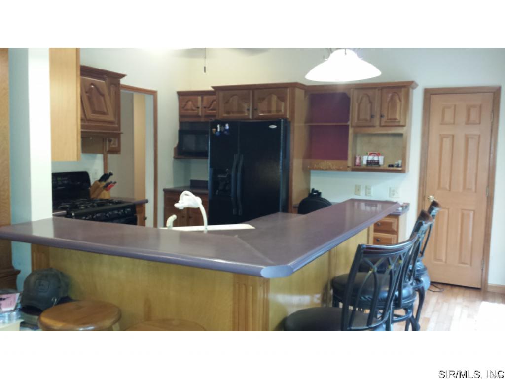 40 Smith Road Nashville, IL 62263 - Photo 14 of 23 Gallery Image 14
