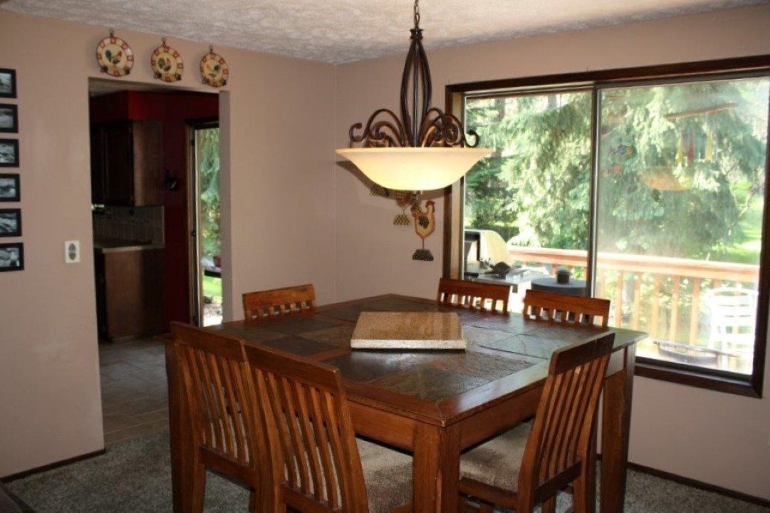 4607 East Lane Park Road Mead, WA 99021 - Photo 14 of 20
