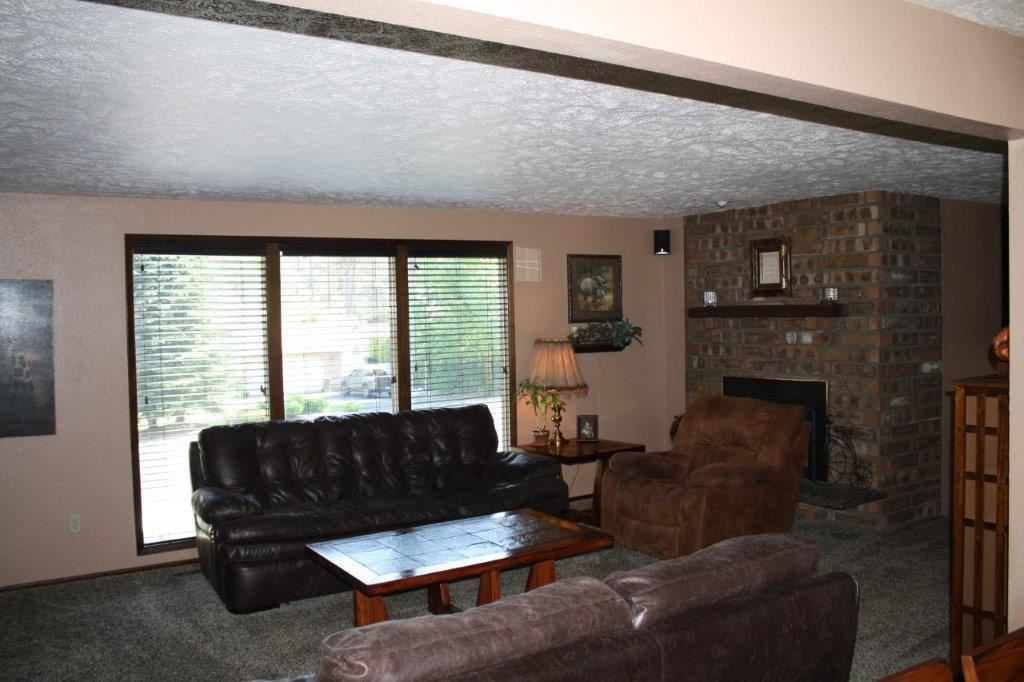 4607 East Lane Park Road Mead, WA 99021 - Photo 10 of 20
