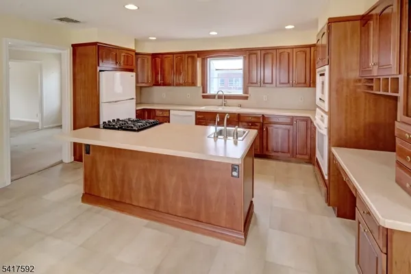 $899,000 | 1 Knapp Avenue, Florham Park, NJ 07932