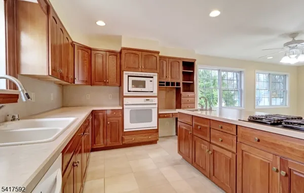 $899,000 | 1 Knapp Avenue, Florham Park, NJ 07932