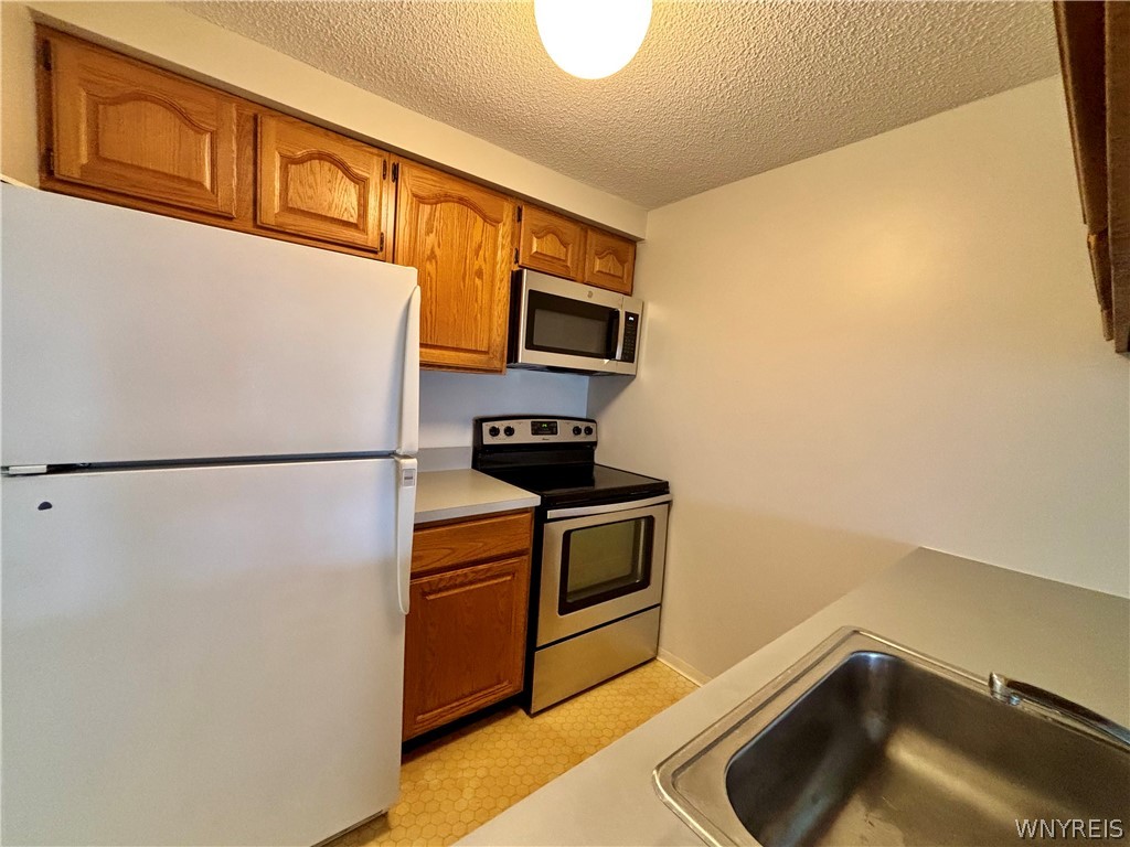 7 Tralee Terrace Amherst, NY 14051 - Photo 16 of 39