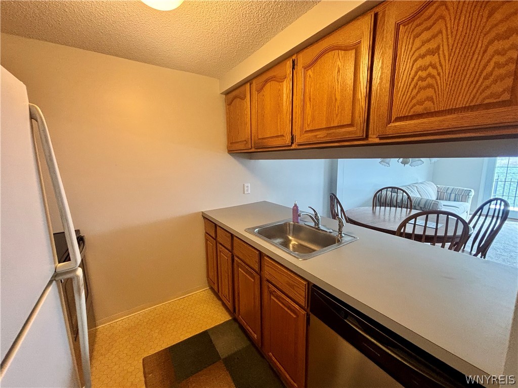 7 Tralee Terrace Amherst, NY 14051 - Photo 19 of 39