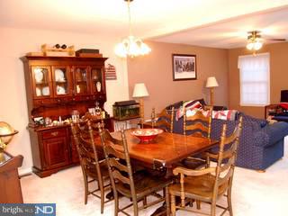 12 Cynthia Road Coatesville, PA 19320 - Photo 2 of 6 Gallery Image 2