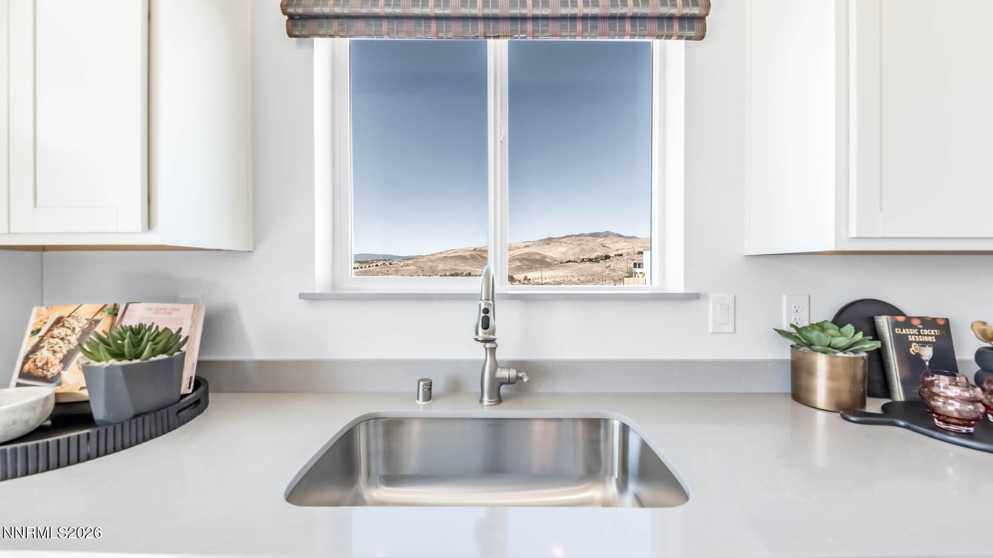 3006 Winze Way Reno, NV 89512 - Photo 14 of 40 Kitchen