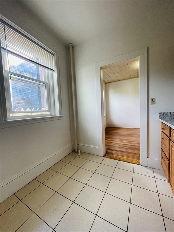 14 Palace Road, Unit 15 Boston, MA 02115 - Photo 3 of 17