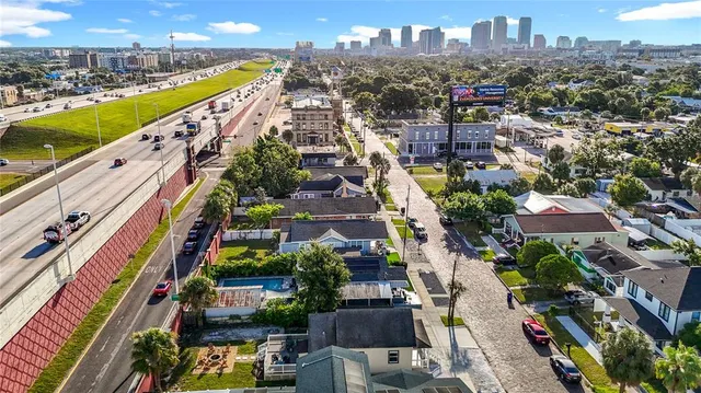 $2,450 | 2329 West La Salle Street, Tampa, FL 33607