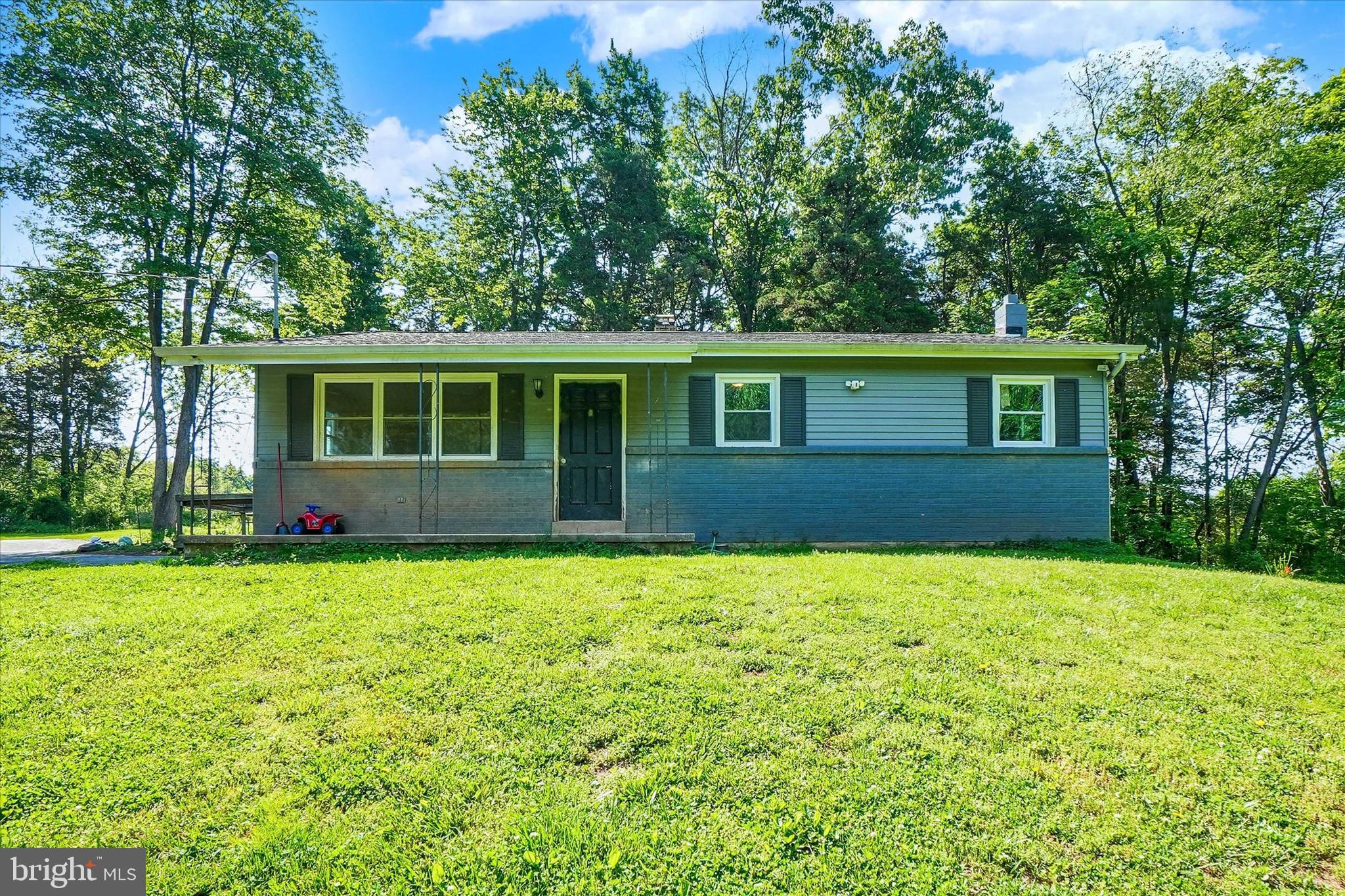 5801 North Salem Church Road Dover, PA 17315 - Photo 1 of 28