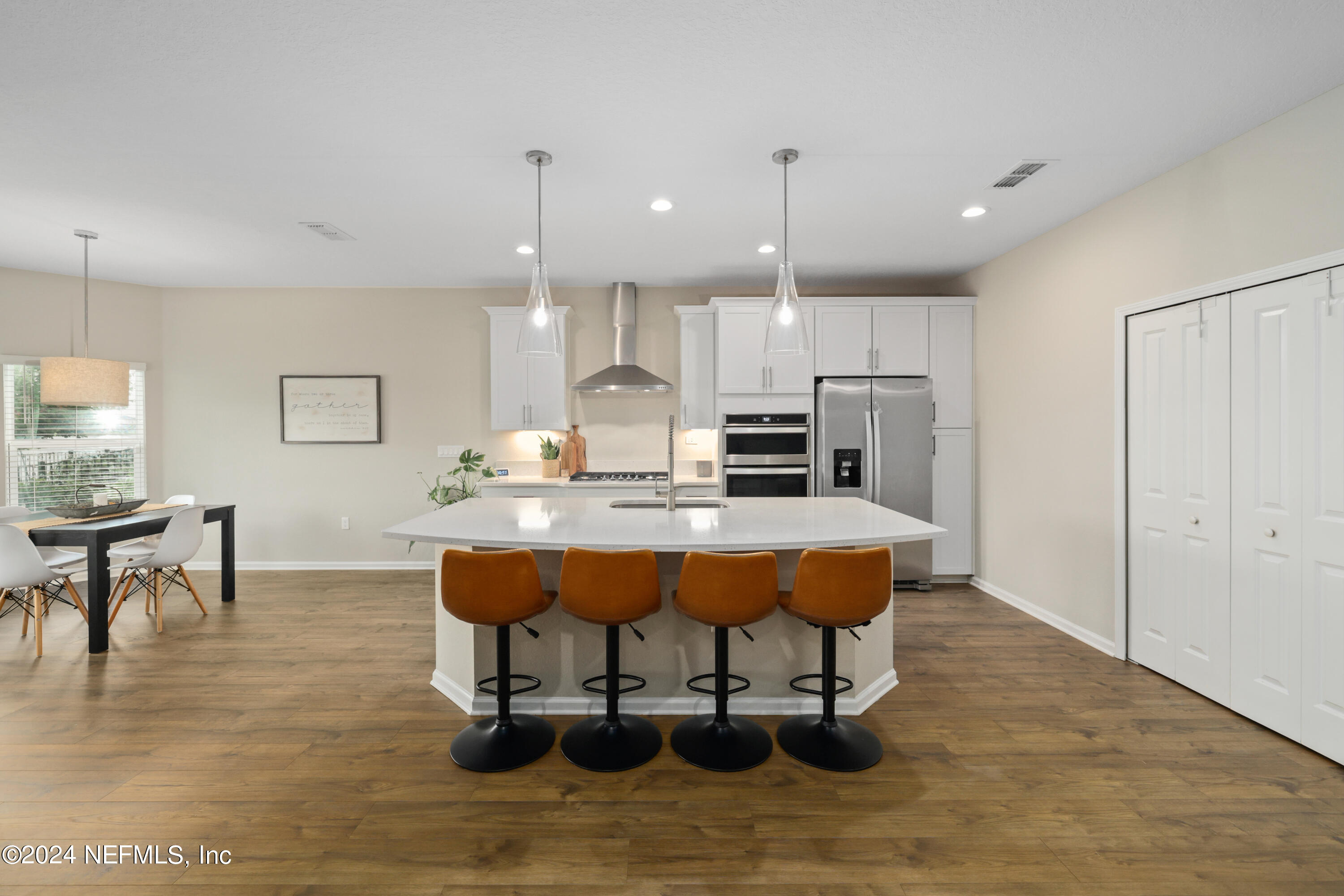 571 Willow Lake Drive St. Augustine, FL 32092 - Photo 12 of 43 Beautiful White Cabinets!